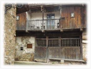 Barcena Mayor : vieilles demeures