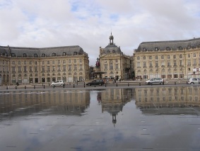 Miroir d'eau place de la Bourse