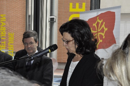 Mme VERNIOL première adjointe au maire et M. le Recteur DUGRIP