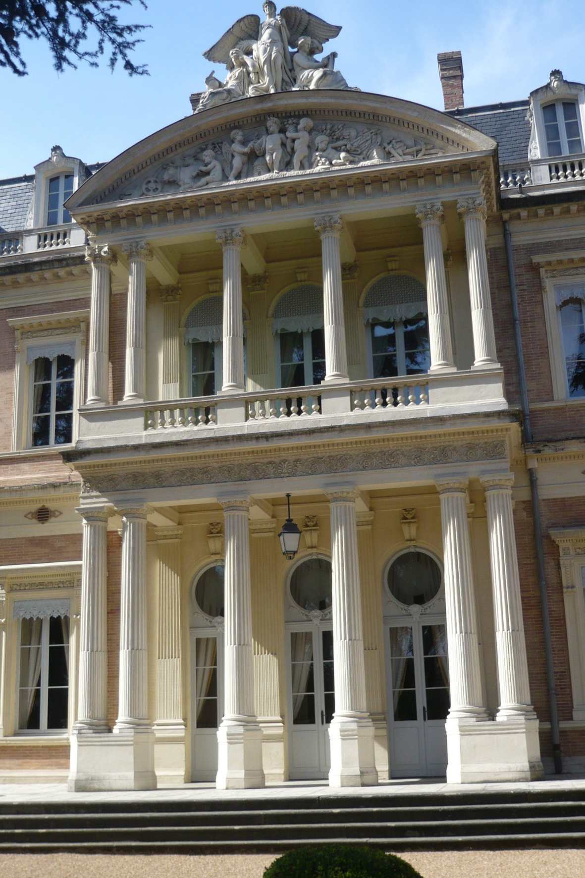 Fronton façade Sud *